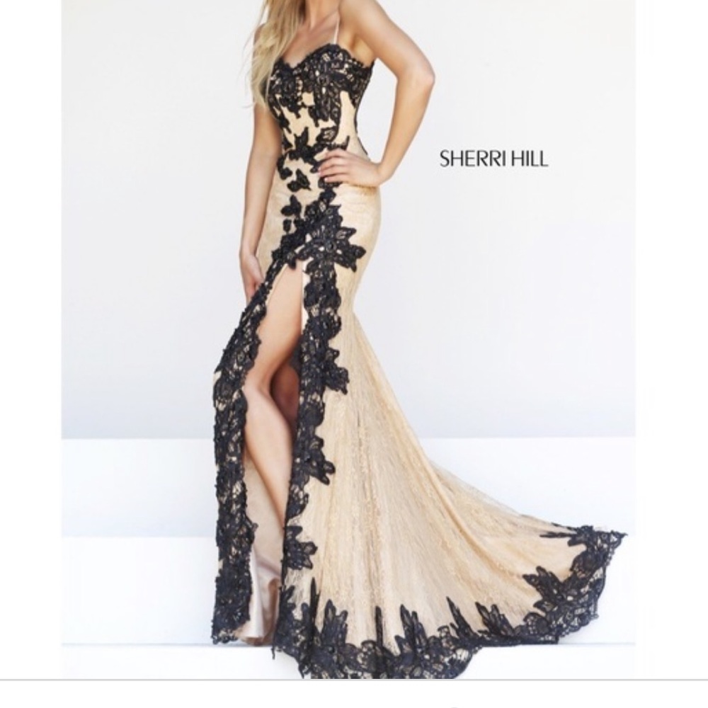 Sherri hill prom dress